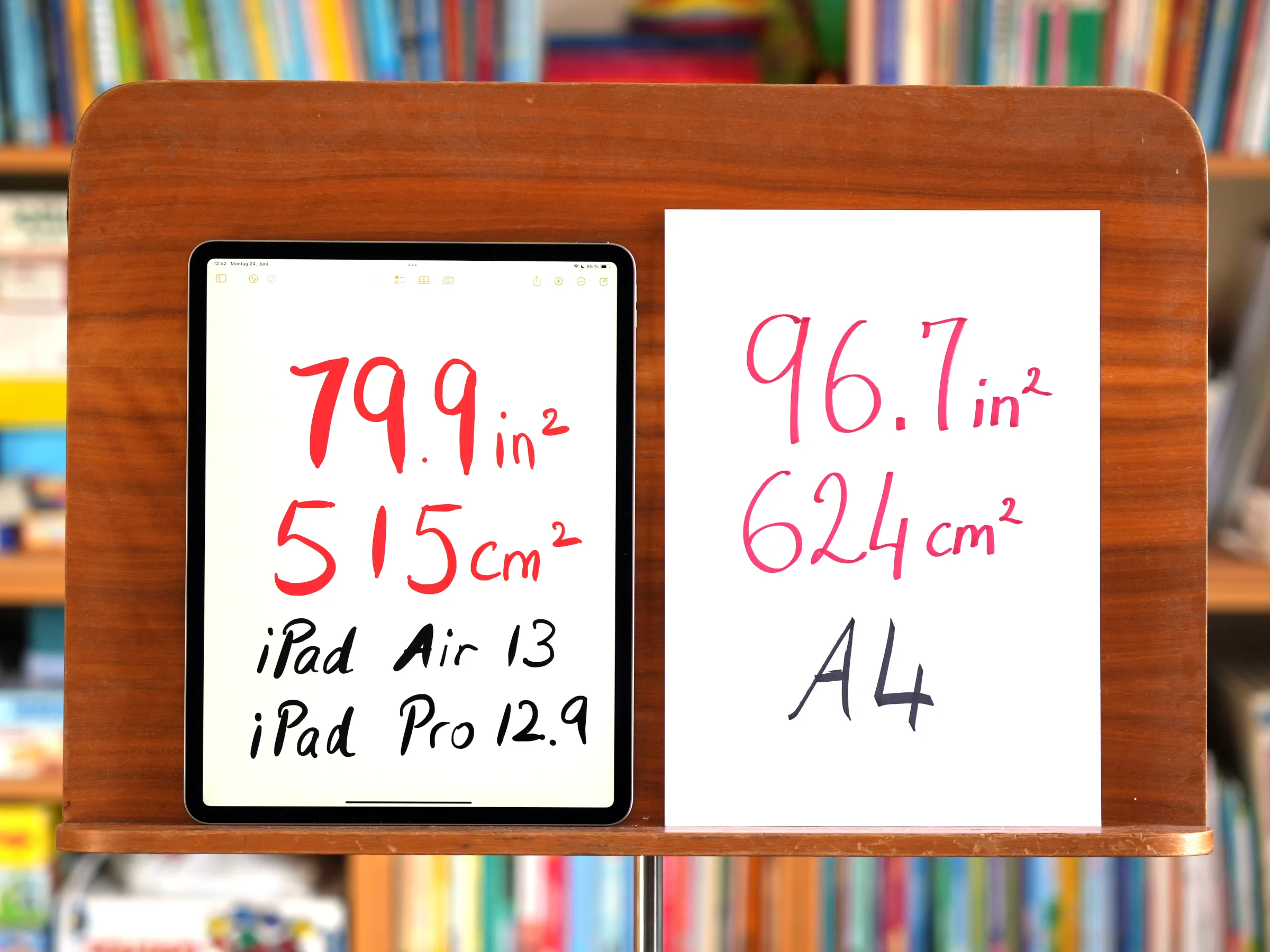 Bildschirmfläche (Flächeninhalt) des 13-Zoll-iPad-Air und des 12,9-Zoll-iPad-Pro von Apple im Vergleich zum Papierformat ISO A4